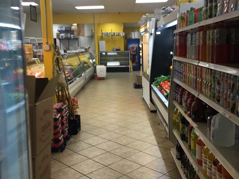 Supermercado Lomabonita interior